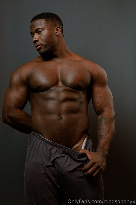 Rdodsononyx beste nacktheit foto