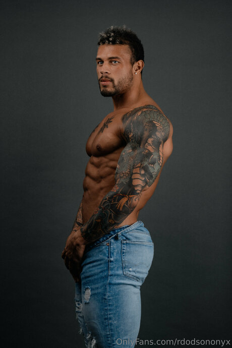 Rdodsononyx nacktheit akt foto