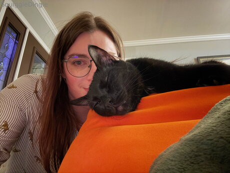 Squiggledingle model freie fotos