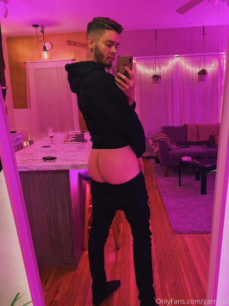 Garrett3 hd sex foto