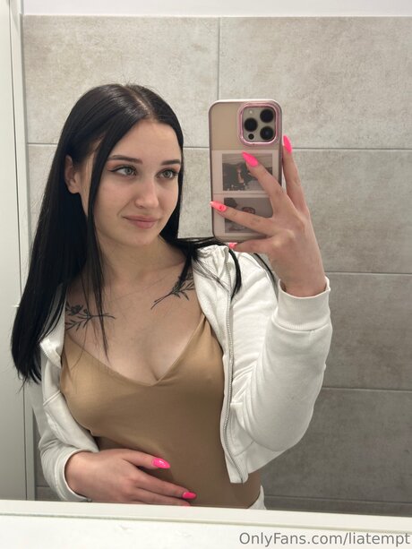 Tinylia perfekte sex bilder