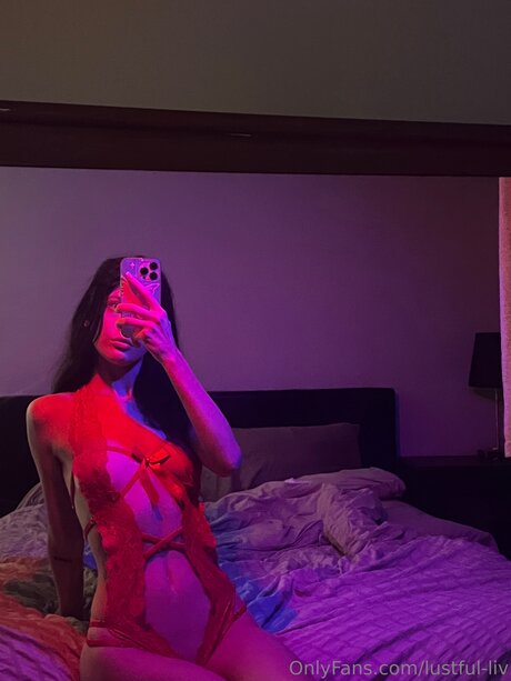 Lustful Liv nackte galerie