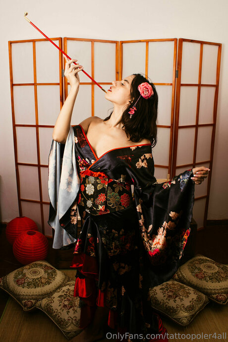 dünne ebenholz-onlyfans heiße pornografische foto