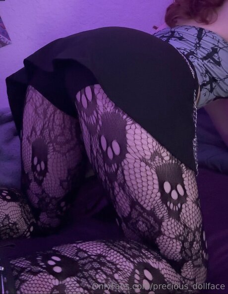 Precious Dollface heiße erwachsene bild