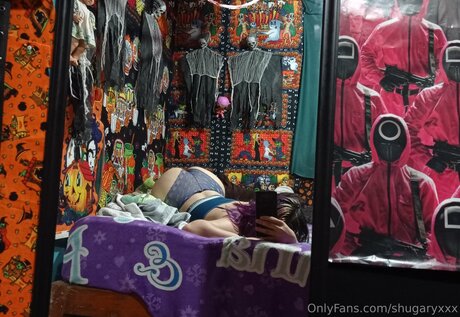 Shugaryxxx nackt hübsche archiv