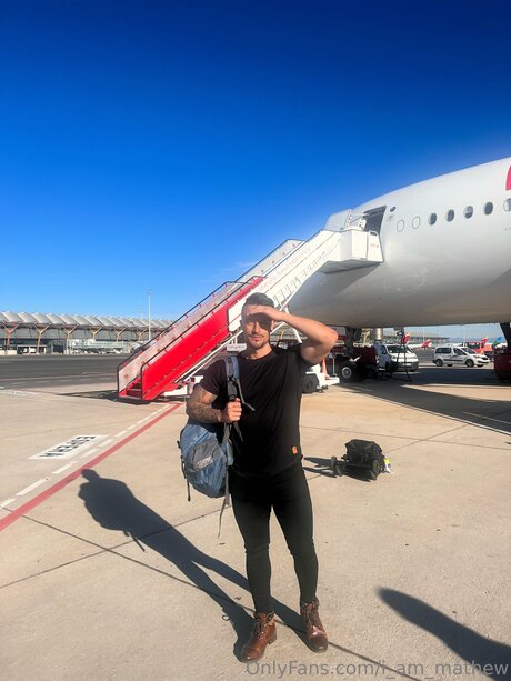 I Am Mathew schöne heiße bild