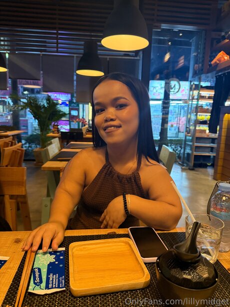 Lillymidget model hd archiv