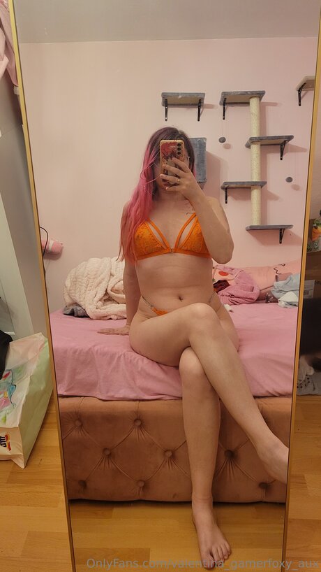 Valentina Gamerfoxy Aux xxx sexy foto