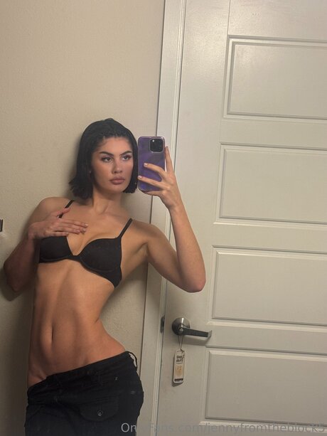 Jennyfromtheblock5 xxx erotische galerien