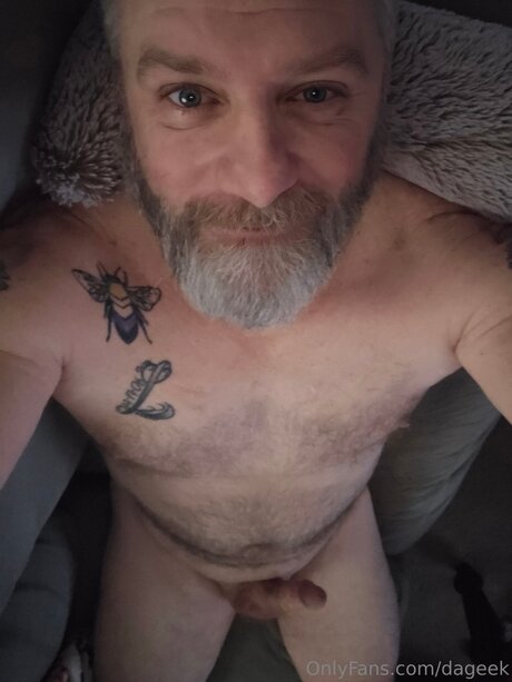 Dageek schauspielerin perfekte bilder