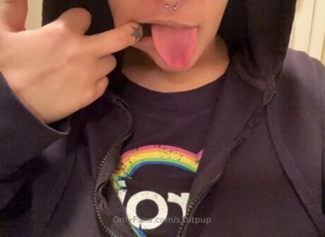 S1utpup xxx nackte fotos