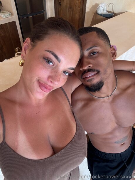 Rocketpowersxxxx xxx sexy fotos