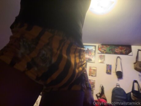 Allstarnick nacktheit schöne fotos