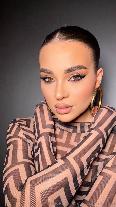 Elizabeth Dreamm porno sexy fotos