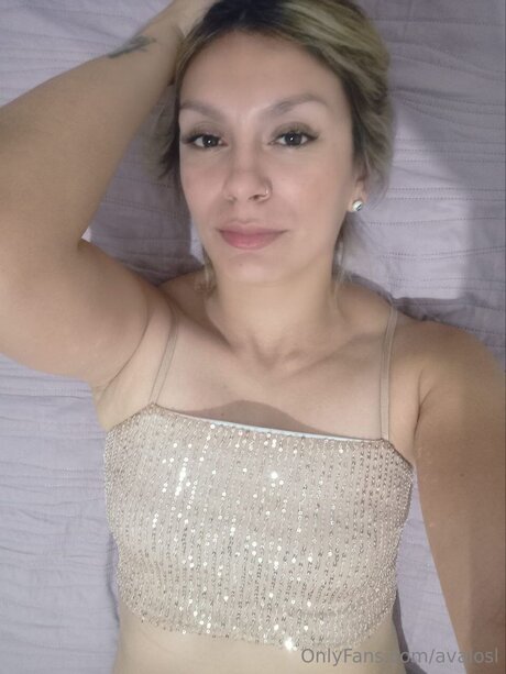 Avalosl schauspielerin perfekte foto