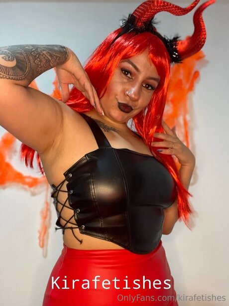 Kirafetishes nacktheit erotische bilder