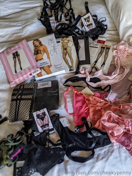 Cheekypenny schauspielerin heiße galerie