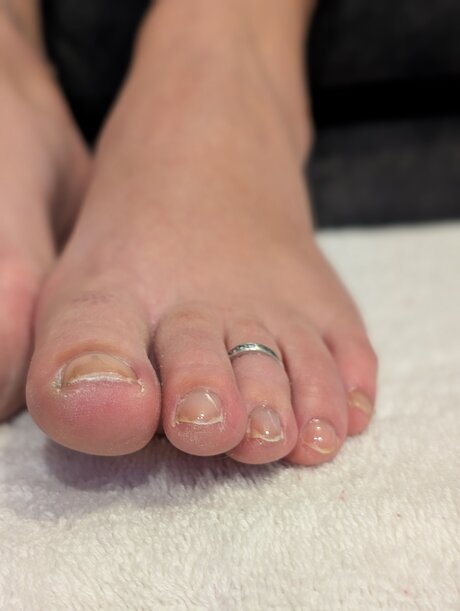 Barefoot Bunny B exklusive xxx bild