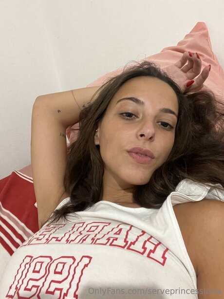 Serveprincessluna top erwachsene bild