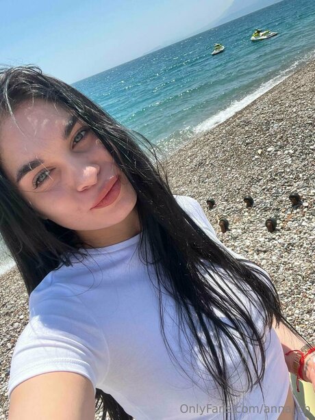 Mavissss erwachsene pornografische fotos