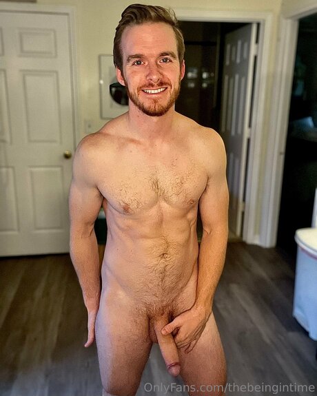 Thebeingintime nackt pornographische bild