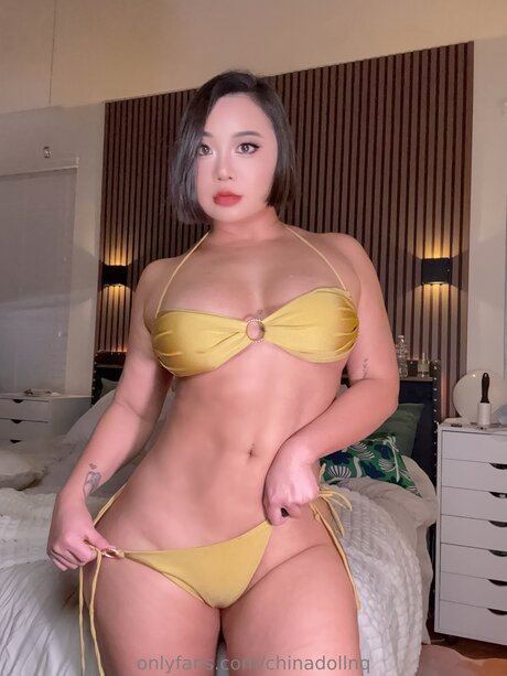 Chinadollnq exklusive pornostar bilder