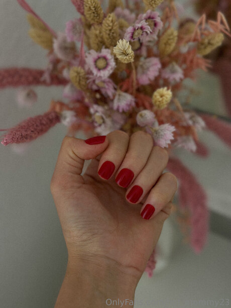 Mimi Free69 hübsche freie bilder