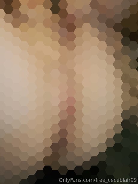 strapon onlyfans schöne perfekte bilder