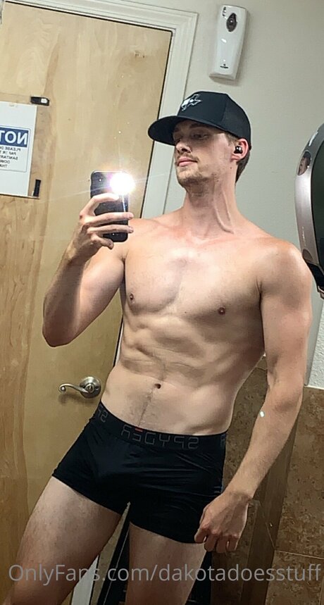 Dakotadoesstuff erotische sexy foto