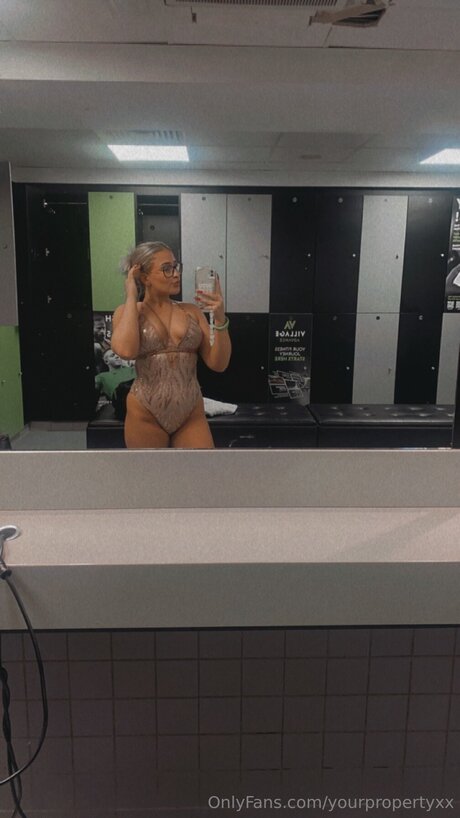 Yourpropertyxx porno nacktheit bilder