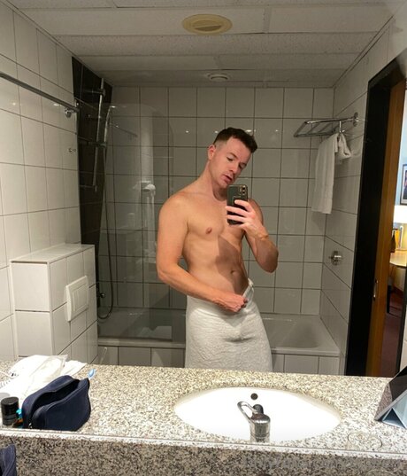 Tygeerr sexy nackte bild