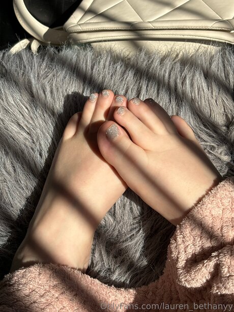 Lauren Bethanyy porno exklusive fotos