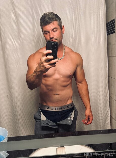 Herethisthat perfekte xxx foto