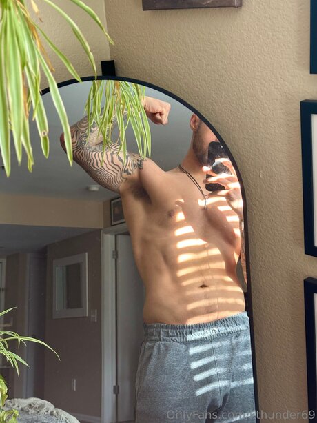 Kthunder69 hd exklusive galerie