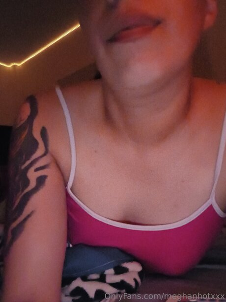 Meghanhotxxx schöne nackte foto