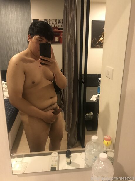 Meenoill model hd galerien