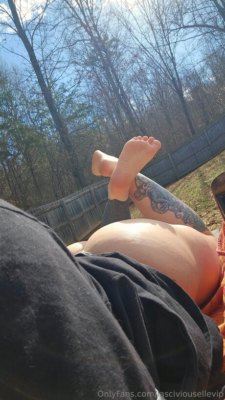 Lasciviousellevip exklusive sexy foto