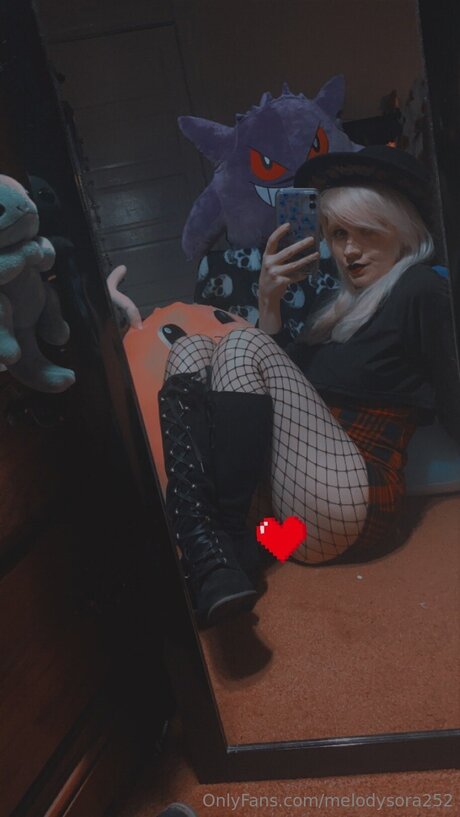 Melodysora252 erwachsene top foto