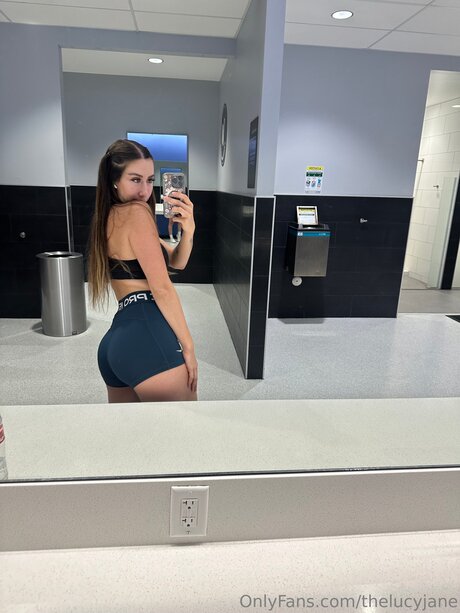 titten-selfie onlyfans erotische xxx galerien