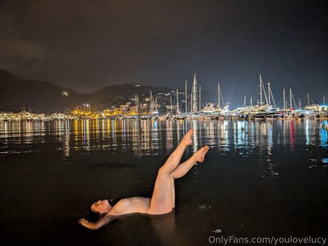 Youlovelucy hd erwachsene galerie