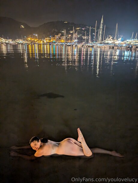 Youlovelucy exklusive kostenlose archiv