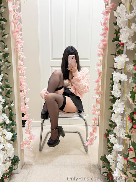 Lilylightsworn erwachsene schöne foto