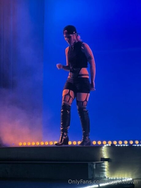 Faggotclown nette pornostar archiv