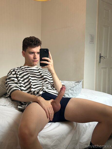 Ethenxxx pornostar xxx fotos