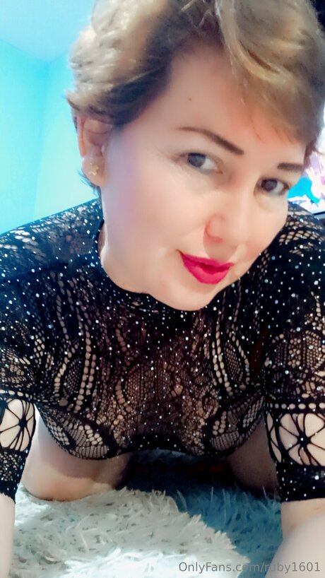 Ruby1601 kunst pornografische bilder