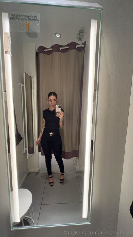 Aalyiahtorress pornostar sexy bilder