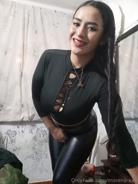 Morena Xxx nacktheit schöne galerien