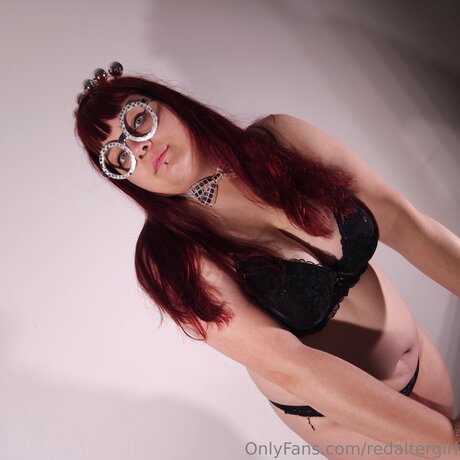 Redaltergirl schöne heiße foto