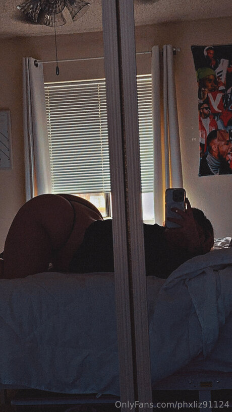 Phxliz91124 model pornografische bild