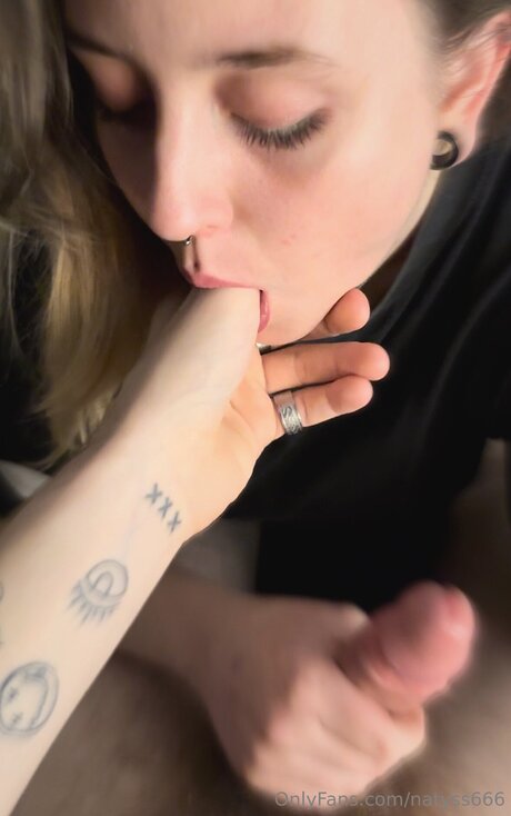 Natyss666 erotische hd galerie